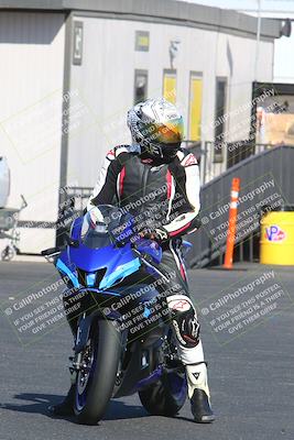 media/Apr-10-2022-SoCal Trackdays (Sun) [[f104b12566]]/Around the Pits/